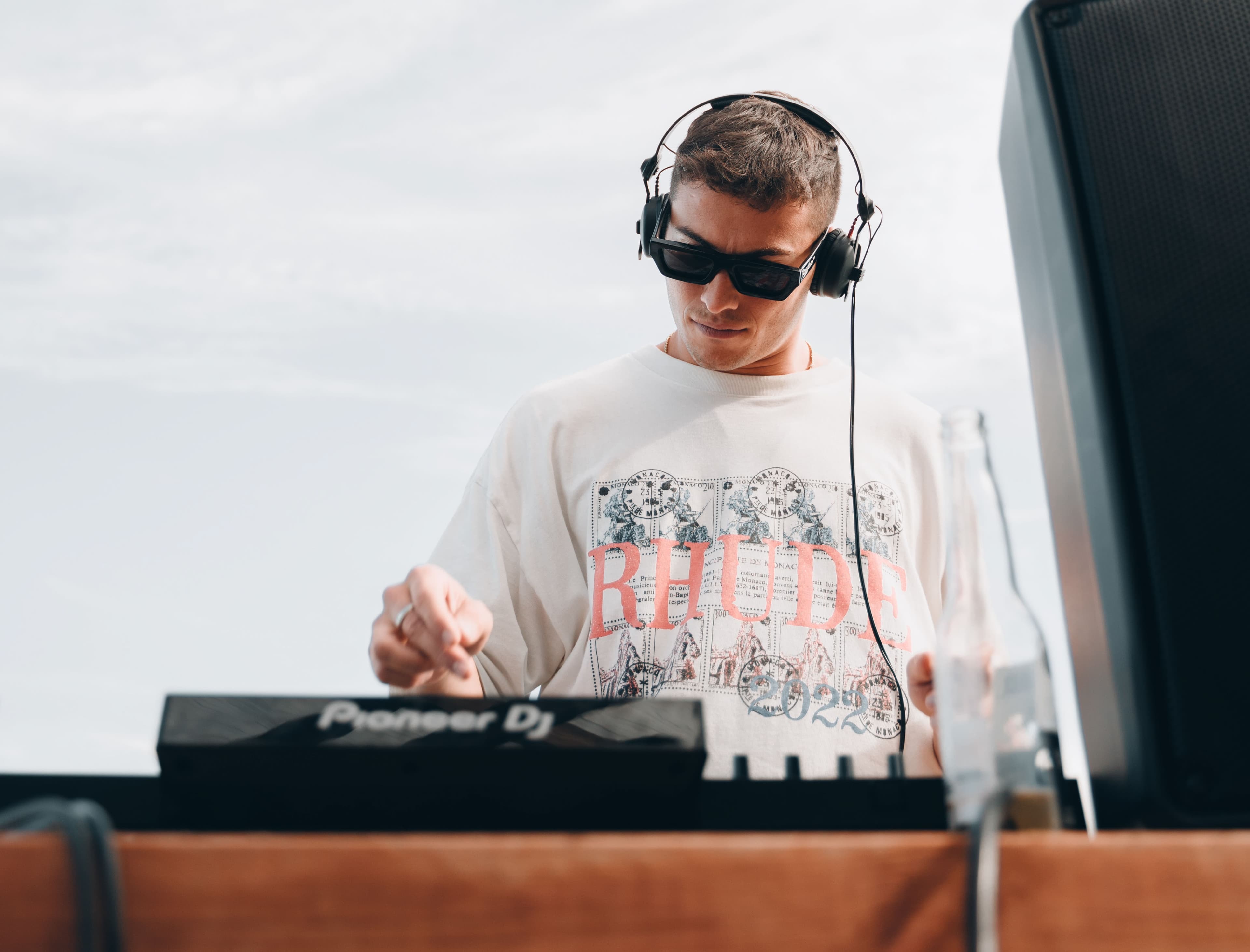 DJ Image
